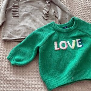 Baby girl cozy sweater lot 6-9 & 9-12